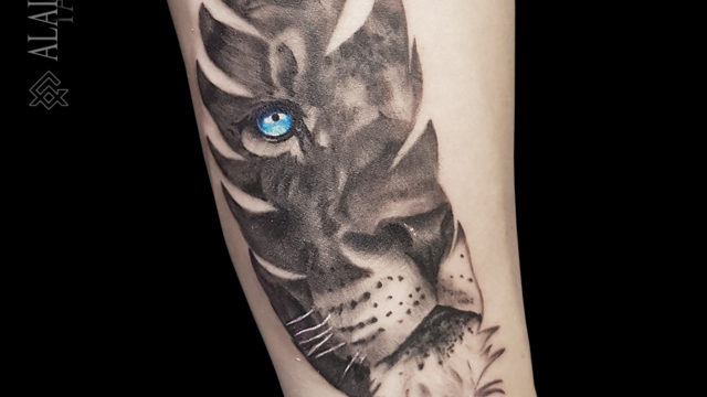 lion-feather-noumea-tatouage-plume-tattoo