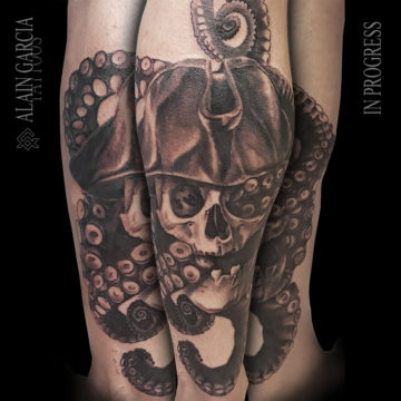 pirate-skull-noumea-tatouage-octopus-tattoo