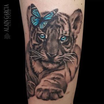 tigre-noumea-tatouage-tiger-cub-tattoo