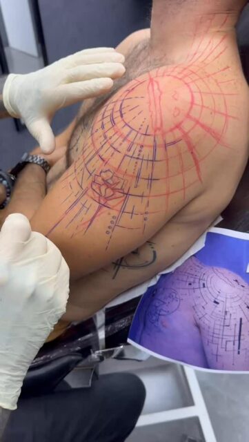 renseignement en mp 
#noumea #tattoo #tatouage#newcalédonia
