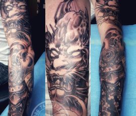 Manche, dragon japonais en noir et gris