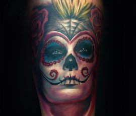 Catrina en couleur sur le bras