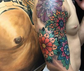 Manche fleurs et mandala en couleur